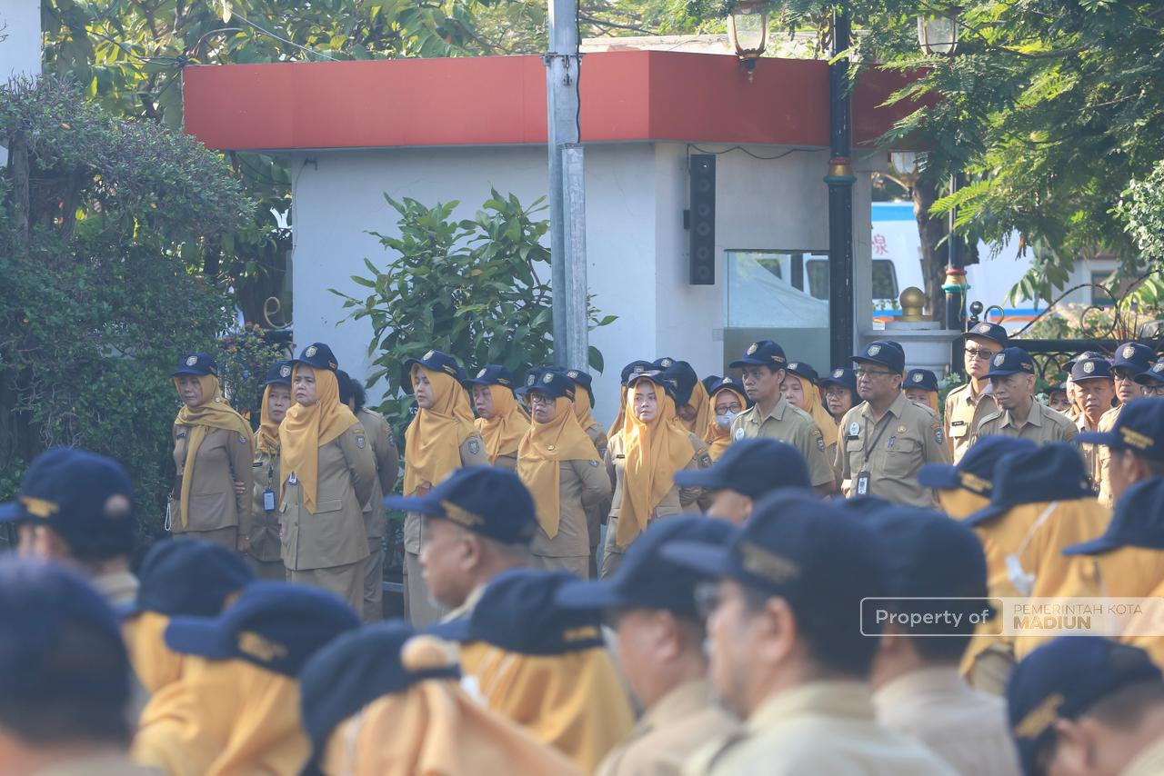 Pimpin Apel Kerja, Plt Wali Kota Madiun Tekankan Kebersihan dan Optimalisasi Pelayanan