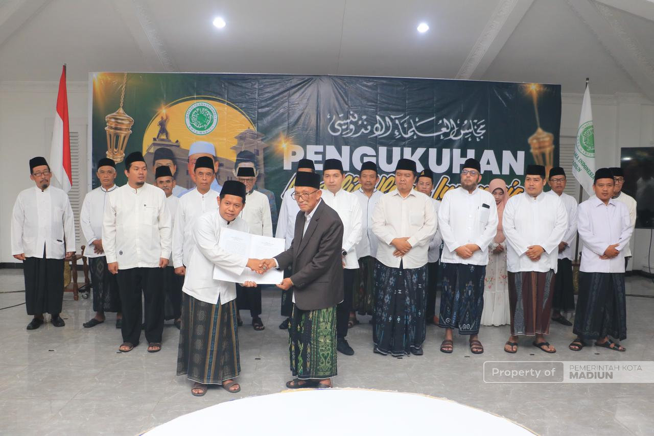 Pengurus MUI Kota Madiun 2025–2030 Dikukuhkan, Plt Wali Kota Dorong Sinergi Peningkatan SDM