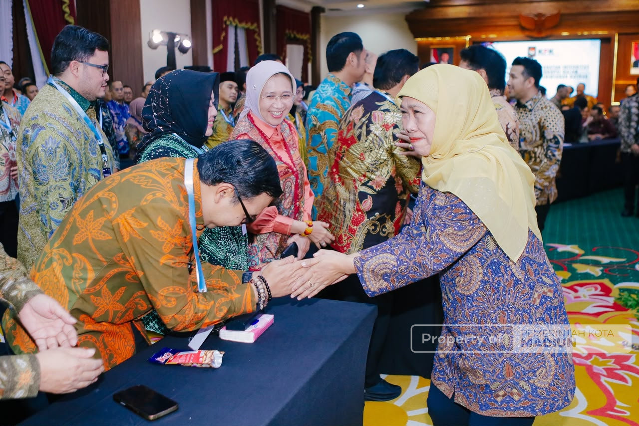 Perkuat Integritas dan Pencegahan Korupsi, Kepala Daerah di Jatim Ikuti Rakor Bersama Mendagri