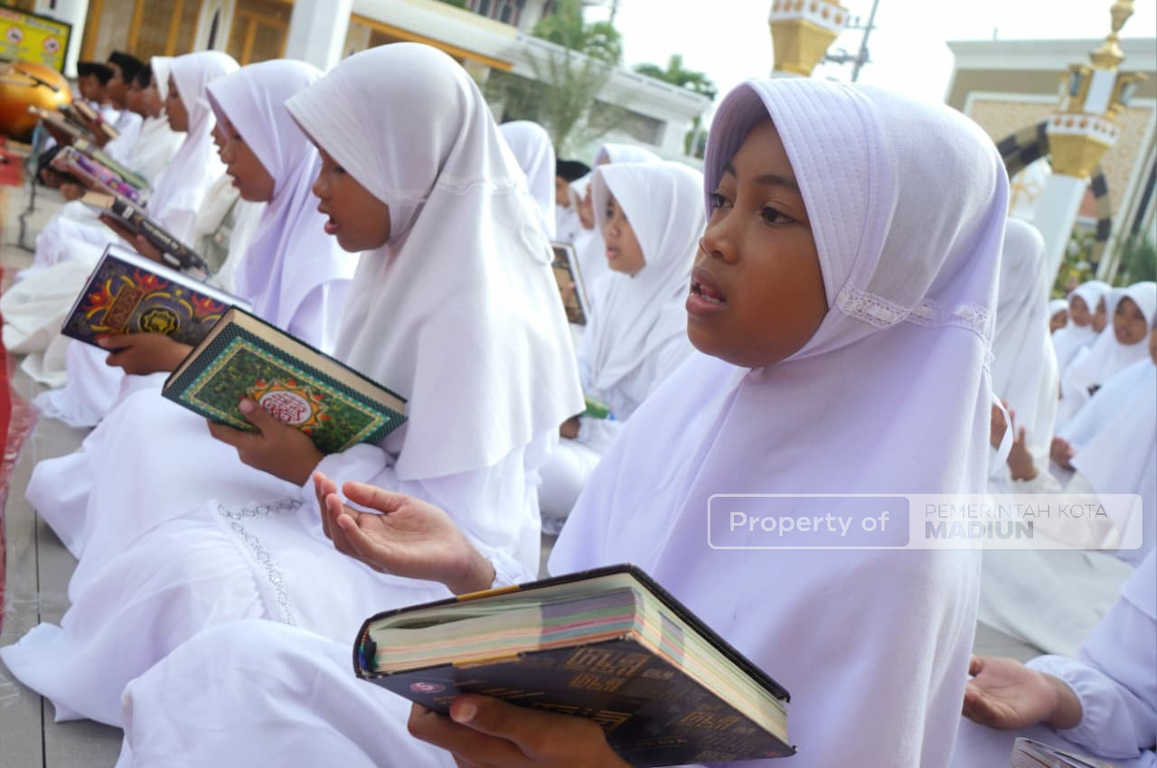 Haflah Khatmil Quran, Wali Kota Harap Lahir Generasi Cerdas dan Berakhlak Qurani