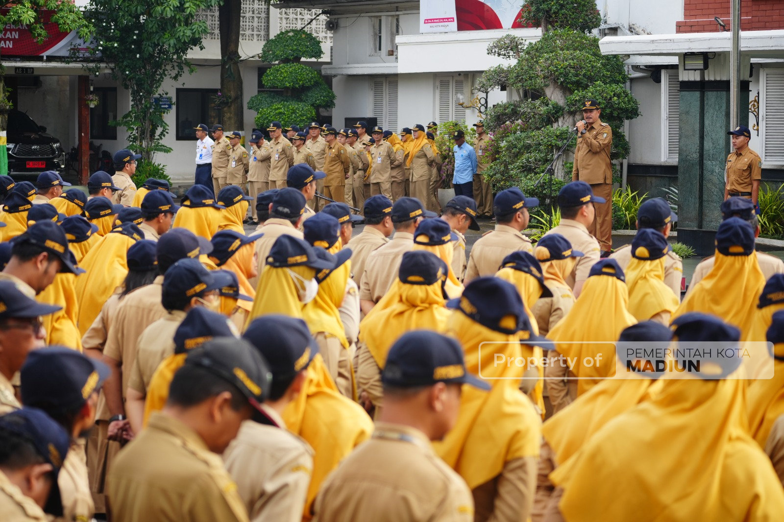 Pimpin Apel Pejabat Pemkot, Wali Kota Harap Panca Prasetya Diamalkan dalam Kinerja Sehari-Hari