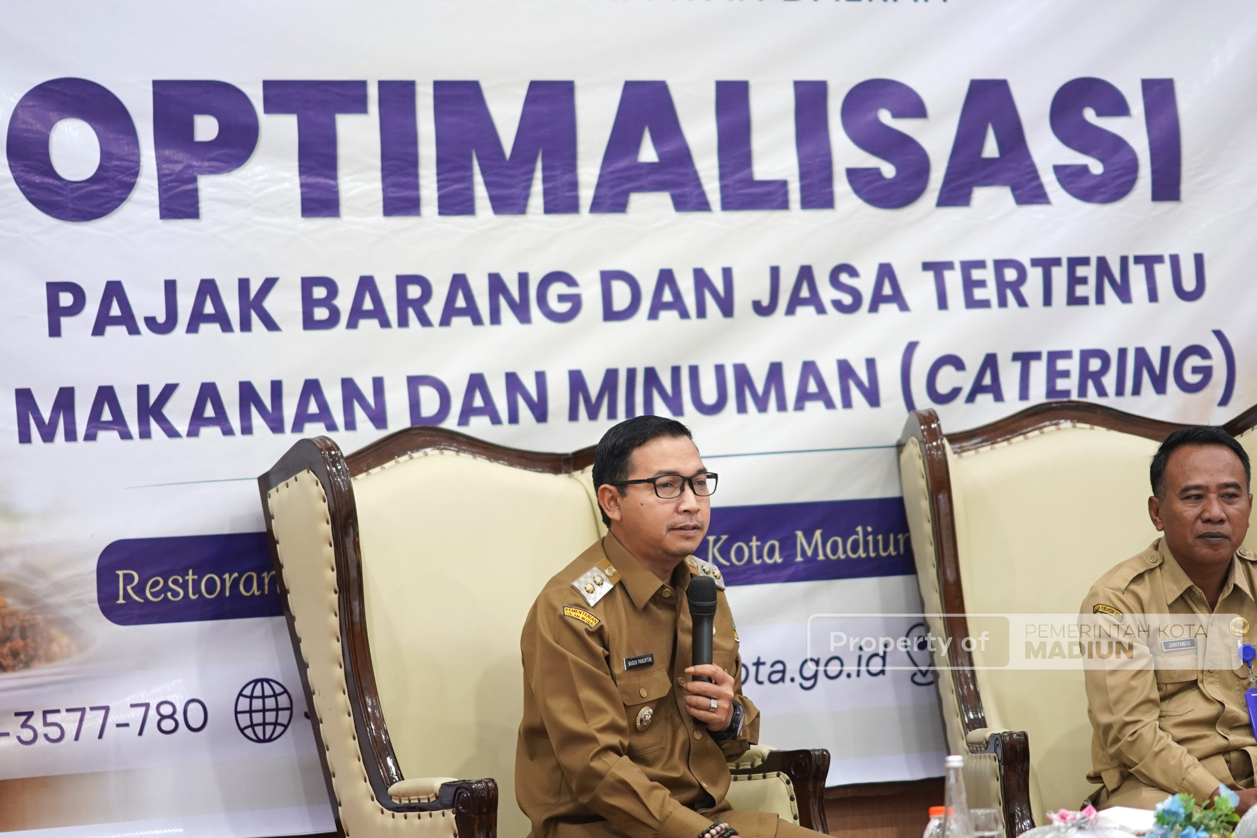 Buka Sosialisasi Optimalisasi PBJT, Plt Wali Kota Perkuat Kepatuhan Wajib Pajak