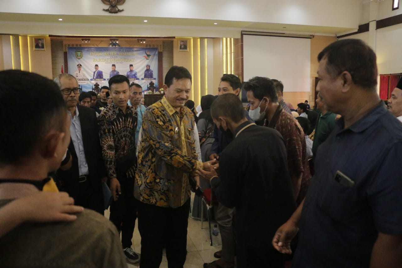 Beri Sambutan Pada Reses Demokrat, Wali Kota Ajak Kuatkan Sinergi Membangun Kota