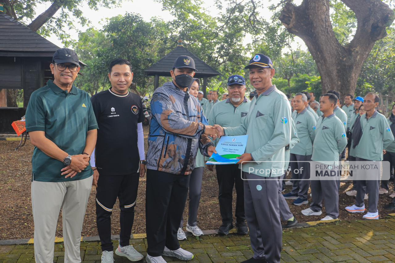 Apel dan Olahraga Bersama Pegawai Perumdam Tirta Taman Sari, Wali Kota Tekankan Efisiensi dan Kemandirian BUMD