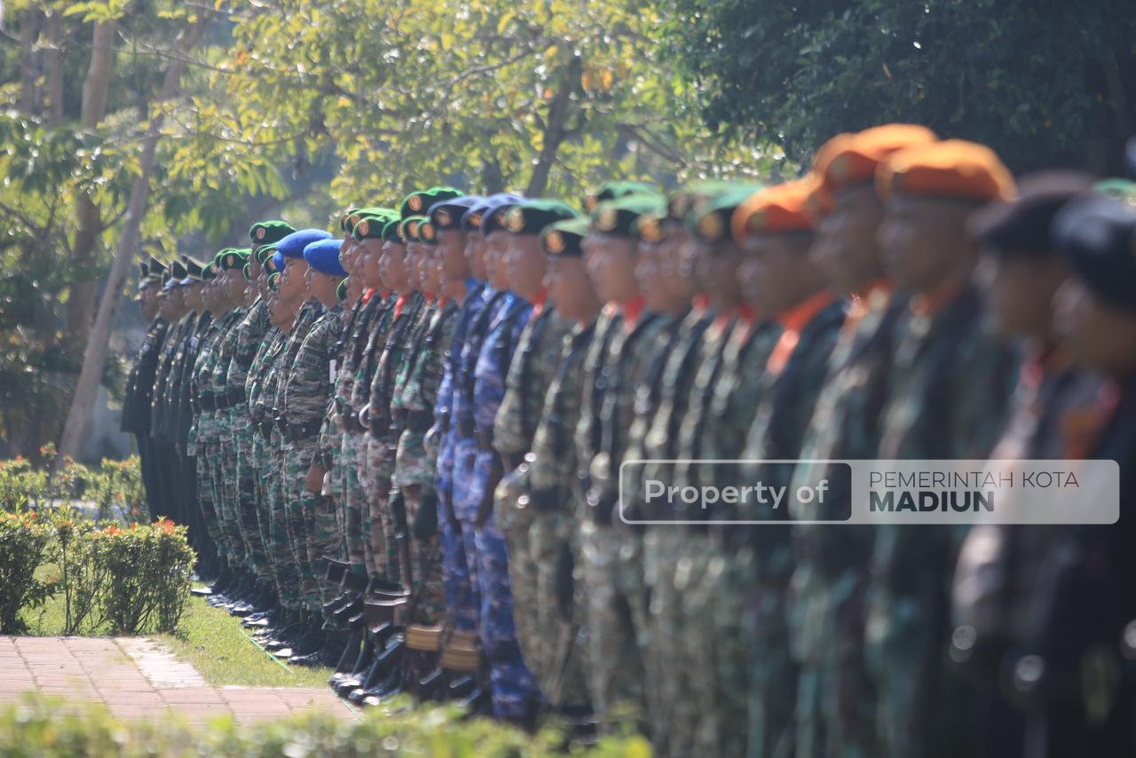 Dirgahayu! TNI Prima, TNI Rakyat, Indonesia Maju!