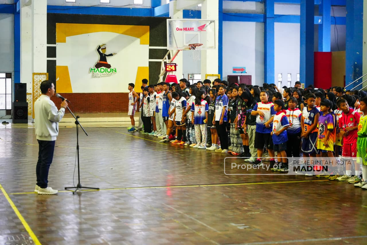 Buka Wilis Basketball Competition Ke-4, Wawali Beri Harap Prestasi Olahraga Kian Meningkat