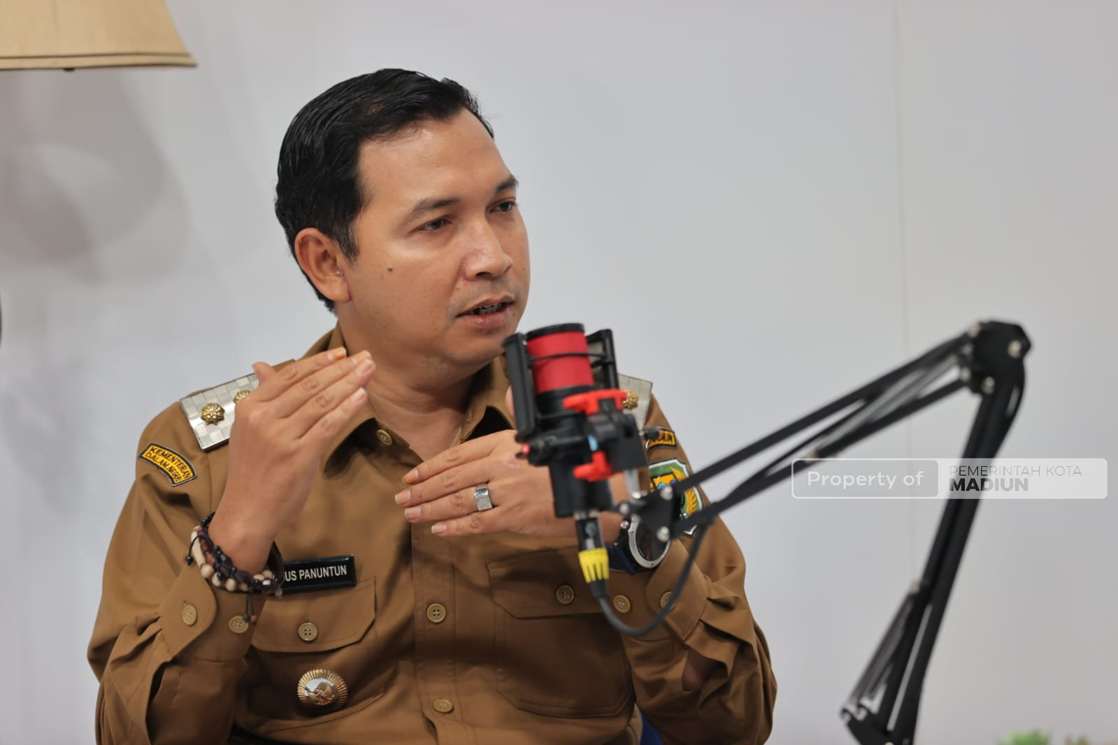 Plt Wali Kota Madiun Isi Podcast Hari Jadi ke-108, Ajak Warga Ikut Meriahkan Rangkaian Acara