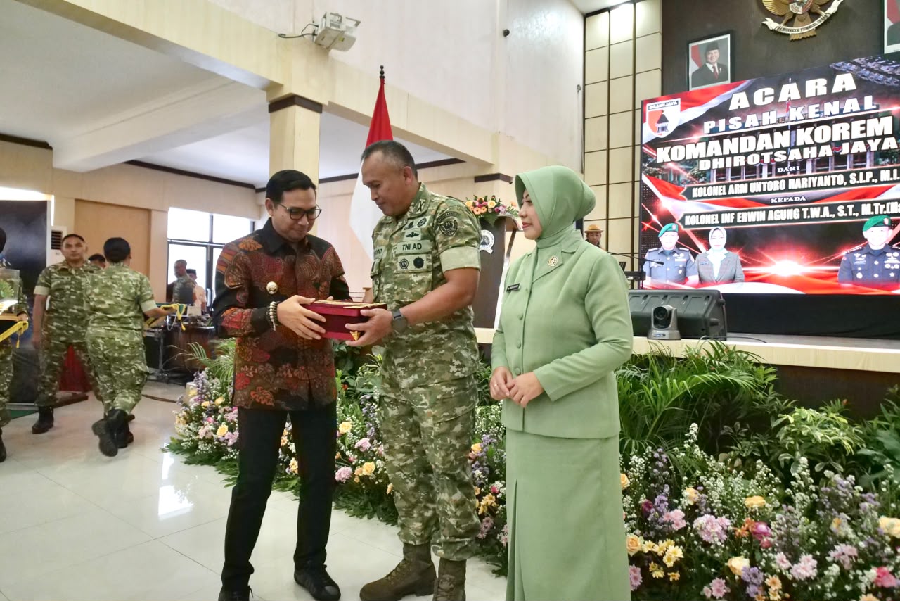 Hadiri Pisah Sambut Danrem 081, Sinergi TNI dan Pemkot Madiun Terus Diperkuat