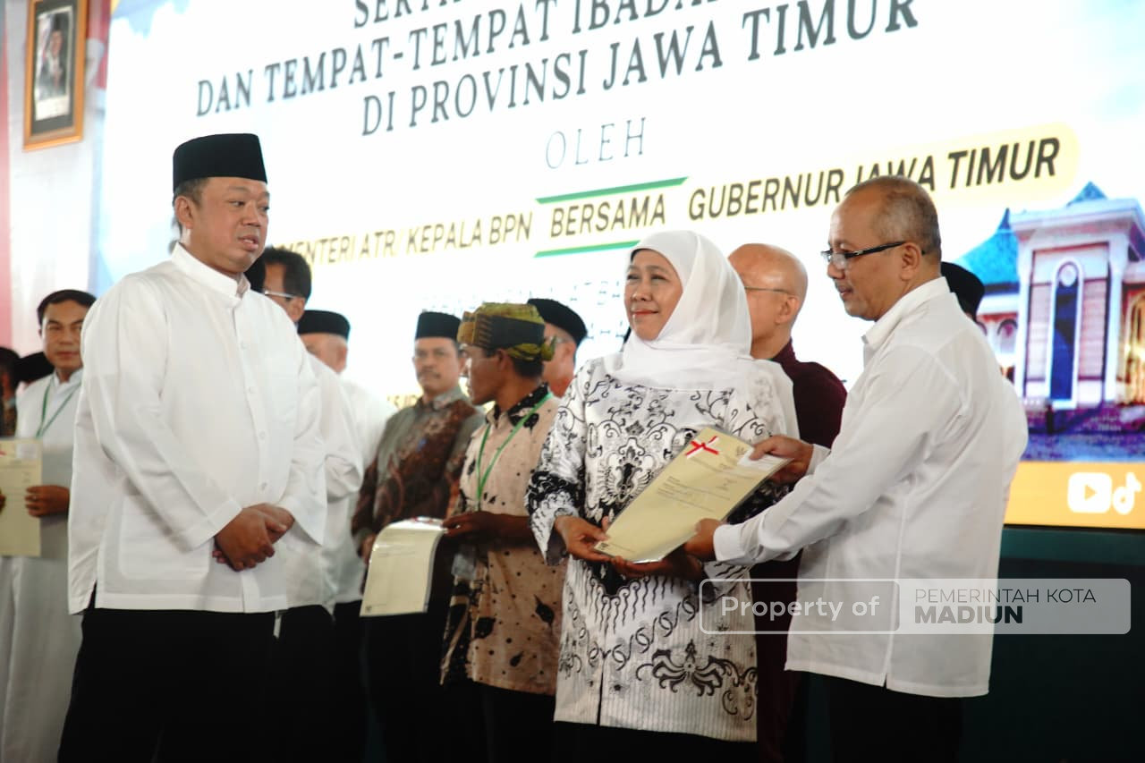 Pemkot Madiun Hadiri Penyerahan Sertipikat Tanah Wakaf dan Tempat Ibadah Se-Jawa Timur