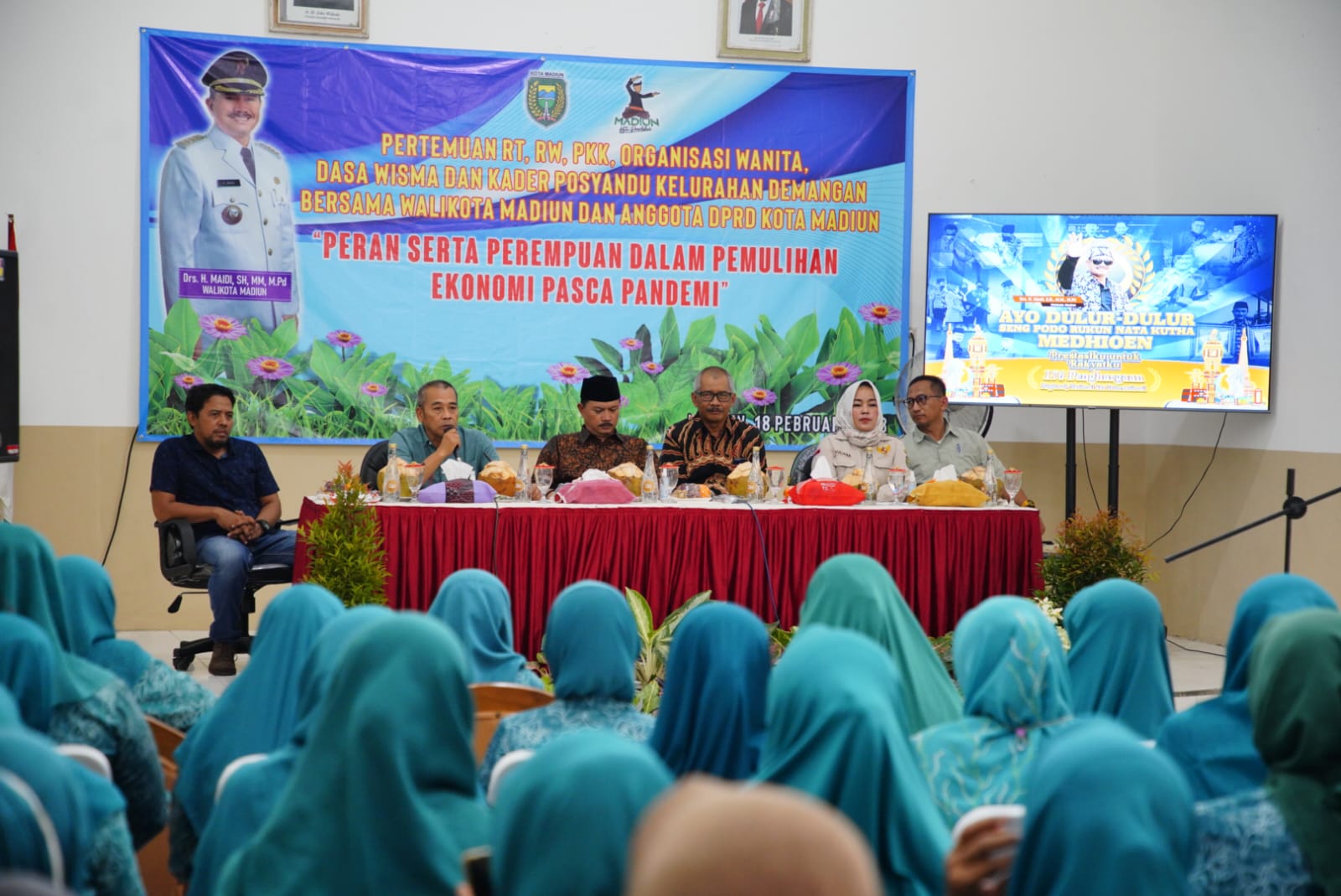 Keliling Tiga Kelurahan, Wali Kota Hadiri Pertemuan Dengan Perwakilan Organisasi Masyarakat Dan DPRD