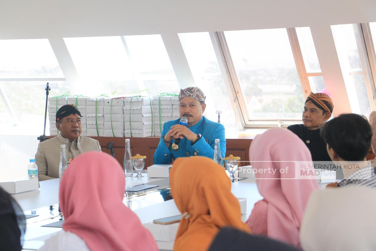 Pemkot Madiun Evaluasi Kinerja Penyedia Jasa Konstruksi dan Catering, Tegaskan Transparansi dan Pengelolaan Sampah