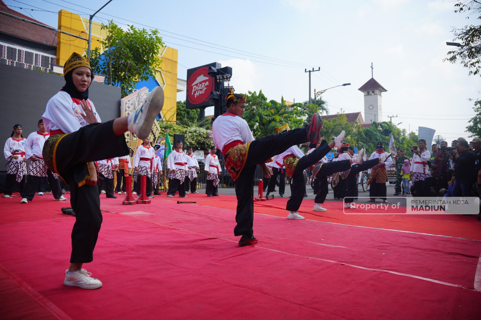 Berlangsung Sukses, Plt Wali Kota Targetkan Kirab Budaya Pencak Silat Tahun Depan Bertaraf Nasional
