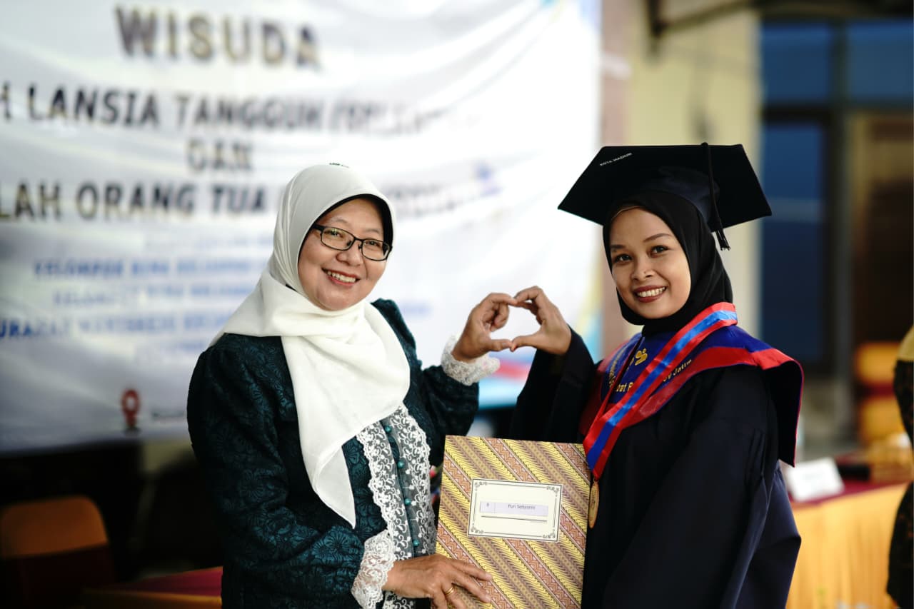 Perkuat Kualitas Keluarga, TP PKK Kecamatan Taman Wisuda SOTH dan Selantang