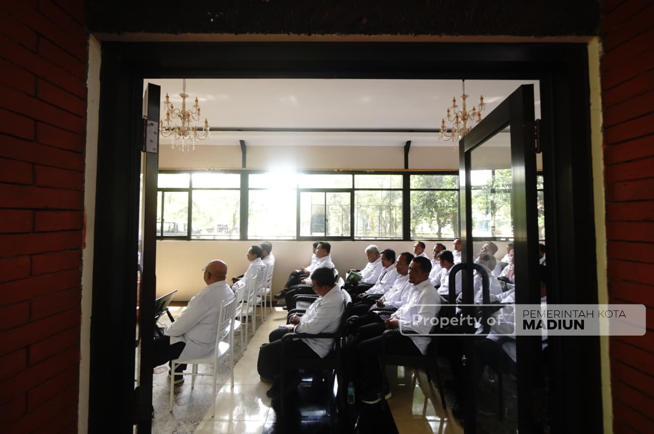 Refleksi Akhir Tahun Perumda Tirta Taman Sari, Wali Kota Maidi Tekankan Peningkatan Kinerja dan Pelayanan