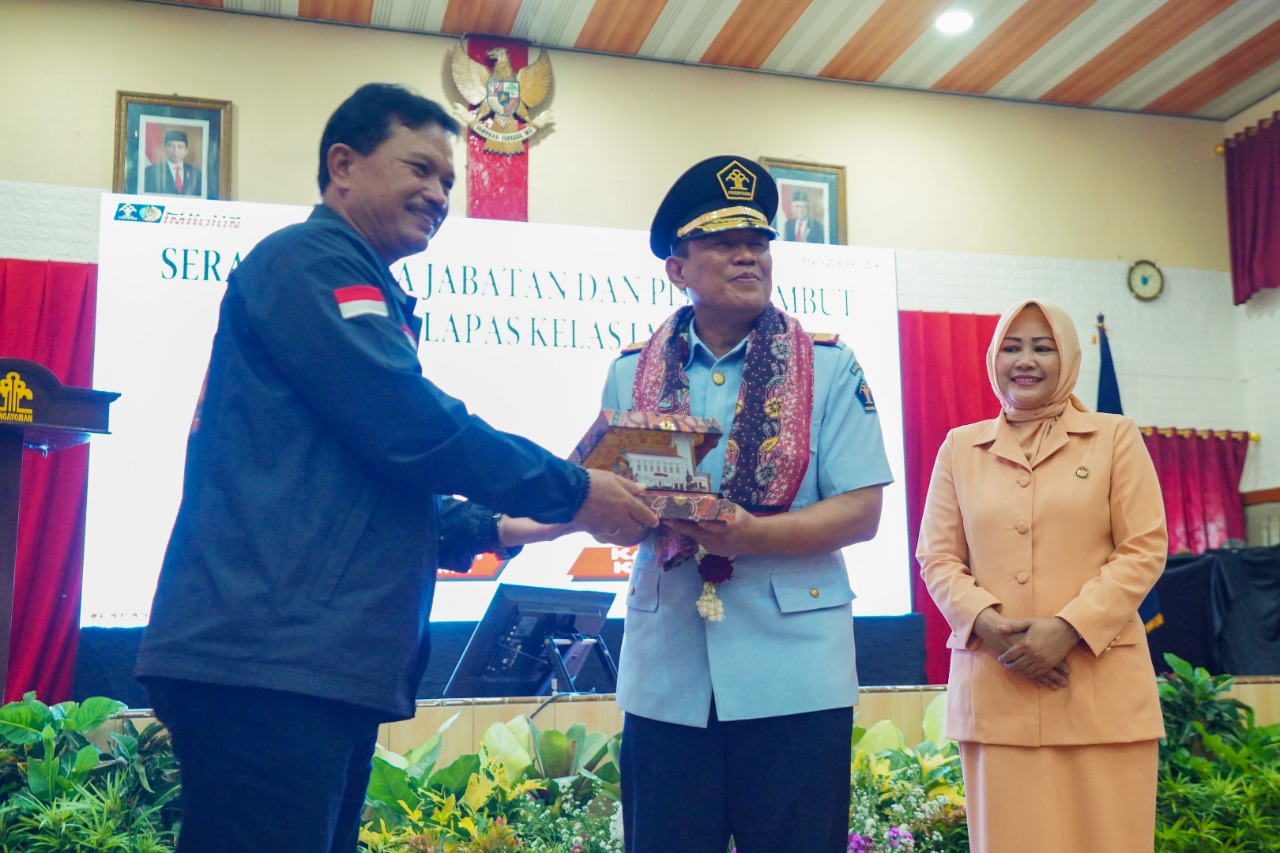 Hadiri Sertijab dan Pisah Sambut Kalapas Kelas I Madiun, Wali Kota Harap Mampu Estafet Program yang Sudah Baik