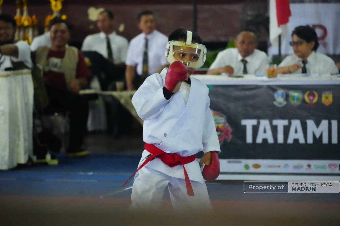 Buka Madiun Open Karate Championship 2026, Plt Wali Kota Berharap Turnamen Cetak Atlet Berprestasi