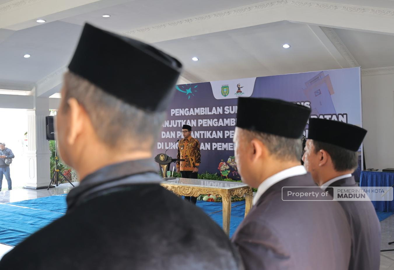 Pemkot Madiun Lantik 69 PNS, Plt Wali Kota Tekankan Pengabdian dan Kinerja Pelayanan